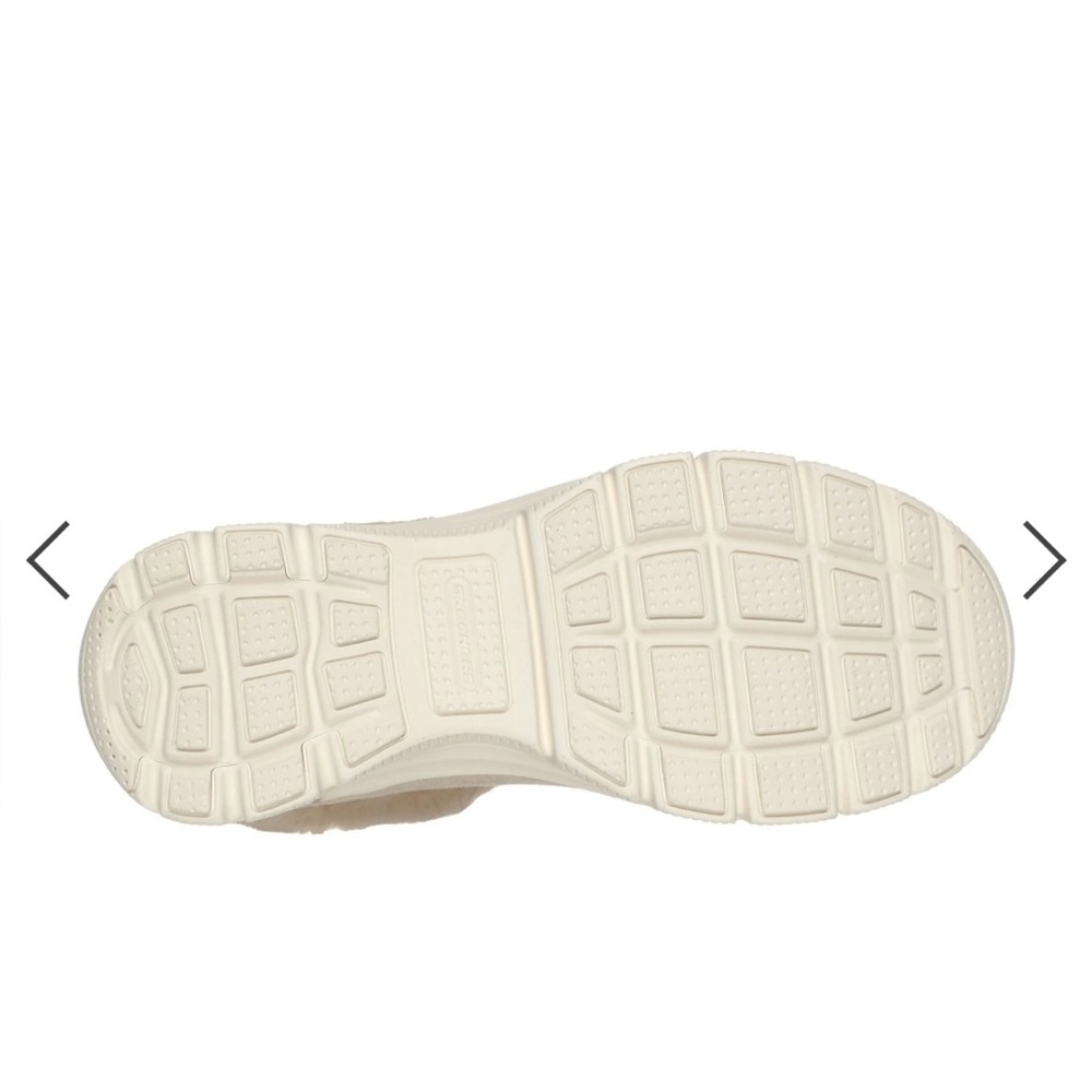 Skechers Slip-ins Martha Stewart: Easy Going - Comfy Cool - Picture 4 of 7